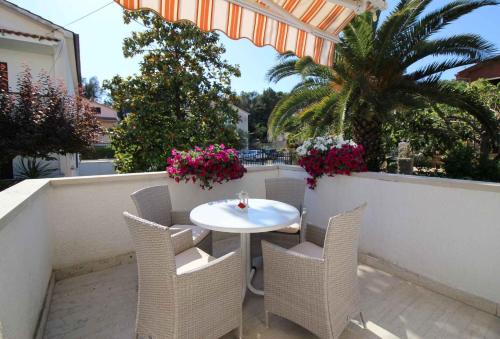 Apartment in Porec Istrien 10194 — 4-Star Luxury Hotel in Porec, Croatia