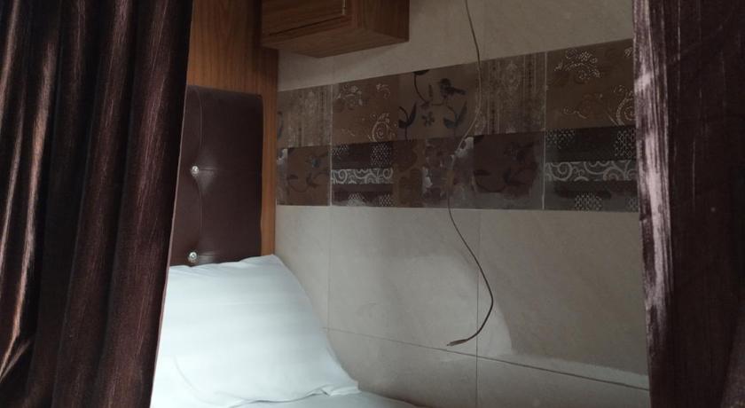 Super Dormitory Ac Deluxe