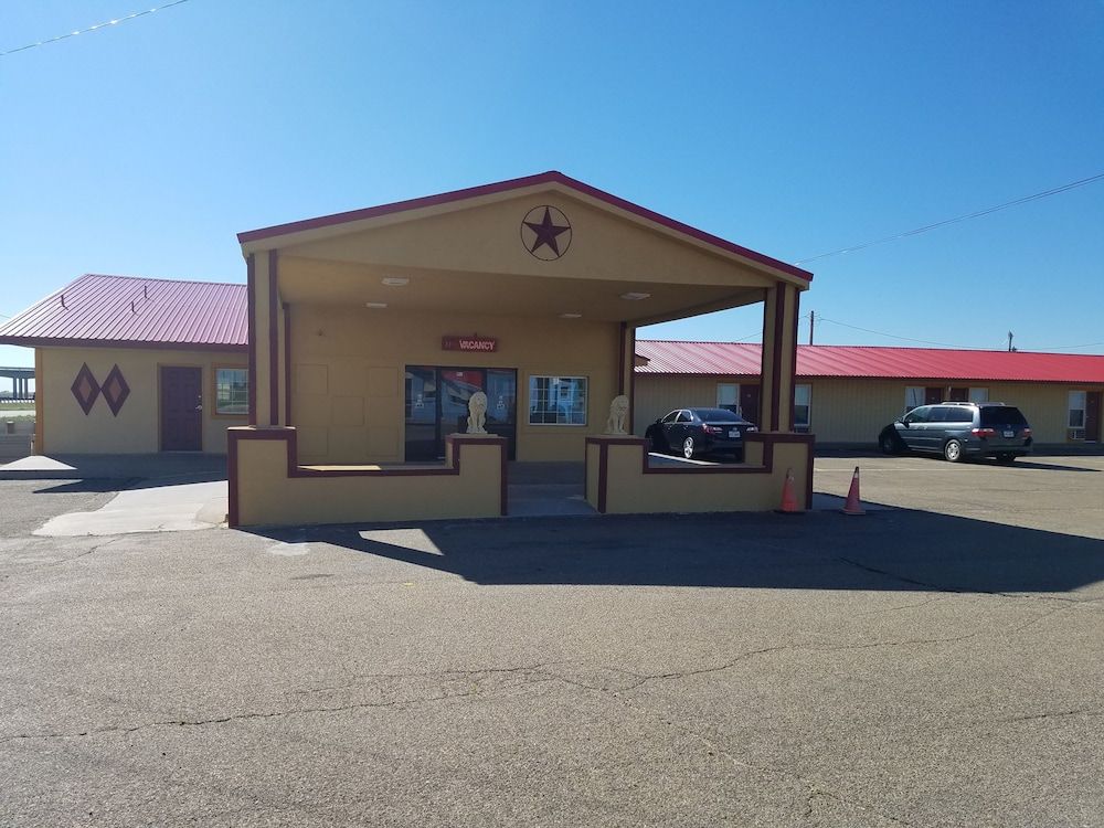 Executive Inn - last minute hotel in Panhandle