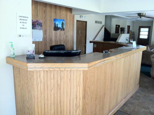 Brooks Motel - photo 12