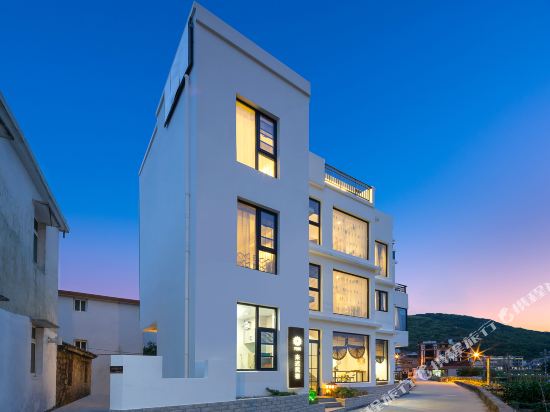 Floral Hotel Home stay in Shengsi in Caiyuan, People's Republic of China