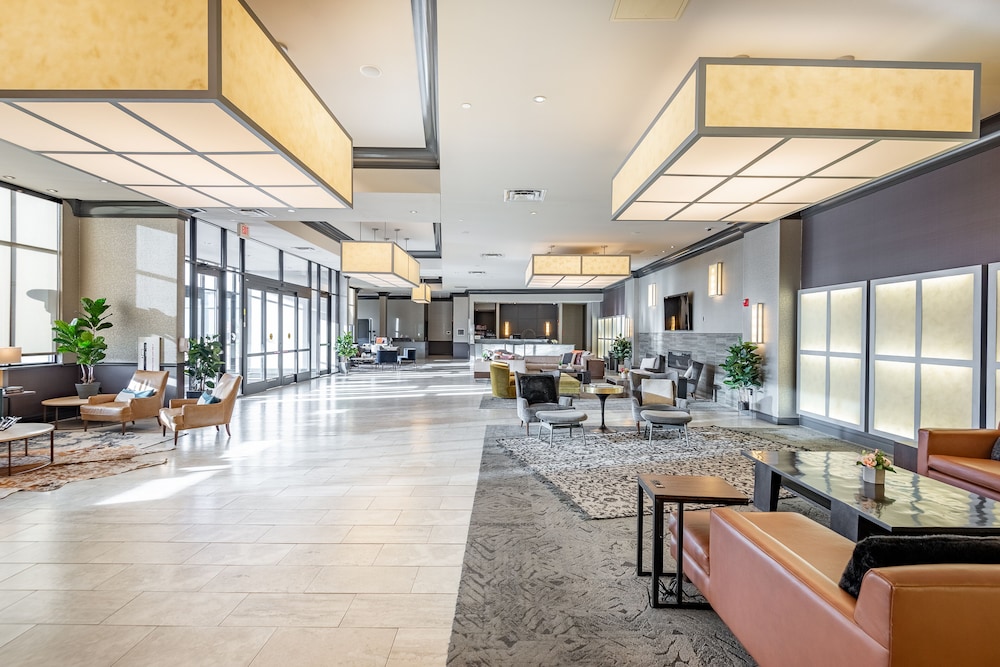 Hilton Promenade at Branson Landing - photo 5