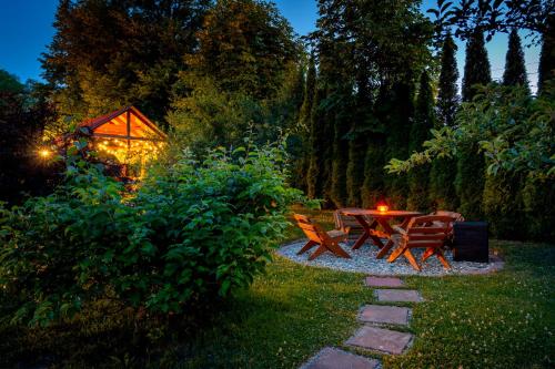 Osada u Beatki Sauna & Jacuzzi in Lutowiska, Poland