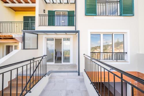 Villa Ana D'Arfet — 4-Star Luxury Hotel in Agua De Pena, Portugal