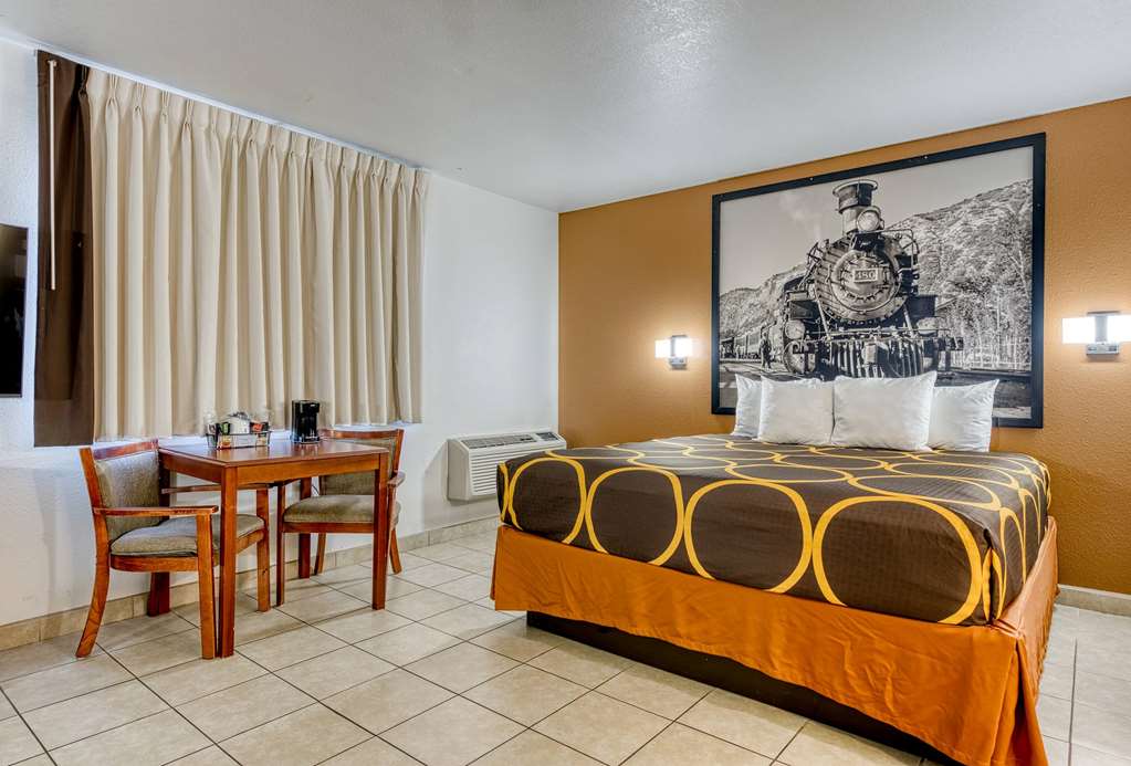 Super 8 by Wyndham Alamosa - photo 51