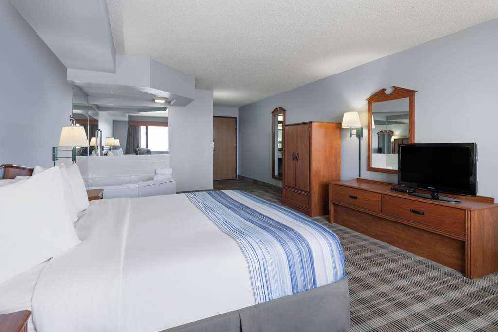AmericInn by Wyndham Stuart - photo 16