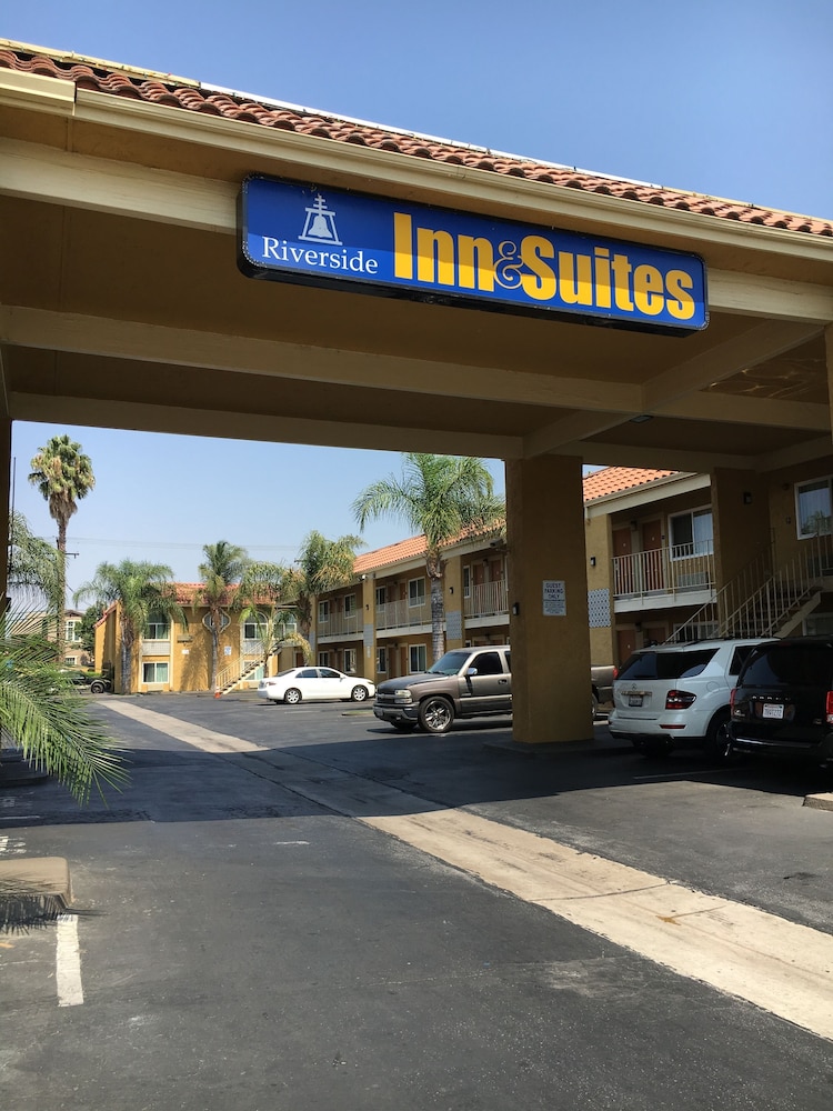 Riverside Inn & Suites - photo 45