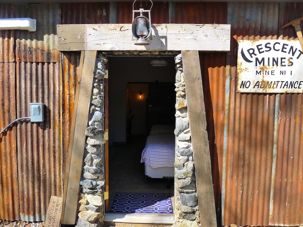 Miner's Camp - photo 57