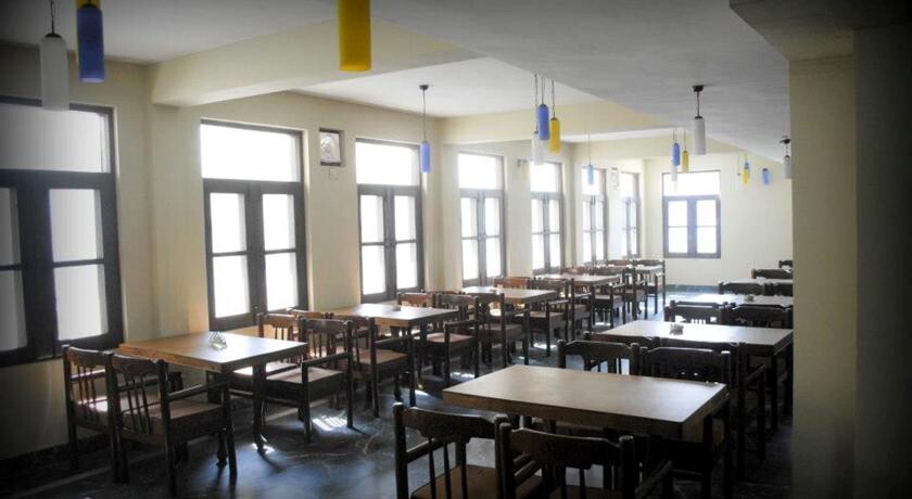Welcome Residency - carbon neutral hotel in Srinagar