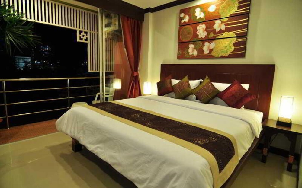 Plern Anda - carbon neutral hotel in Patong