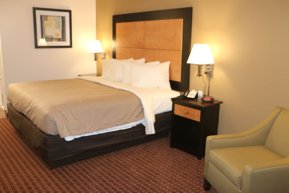 Pelican Inn — hotel in Gonzales