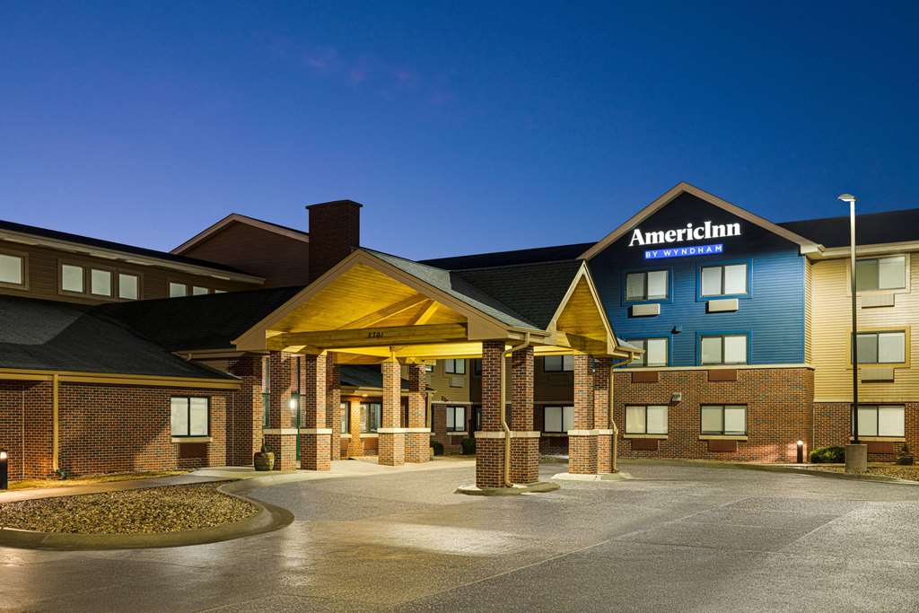 Americinn by Wyndham Lincoln South - photo 2