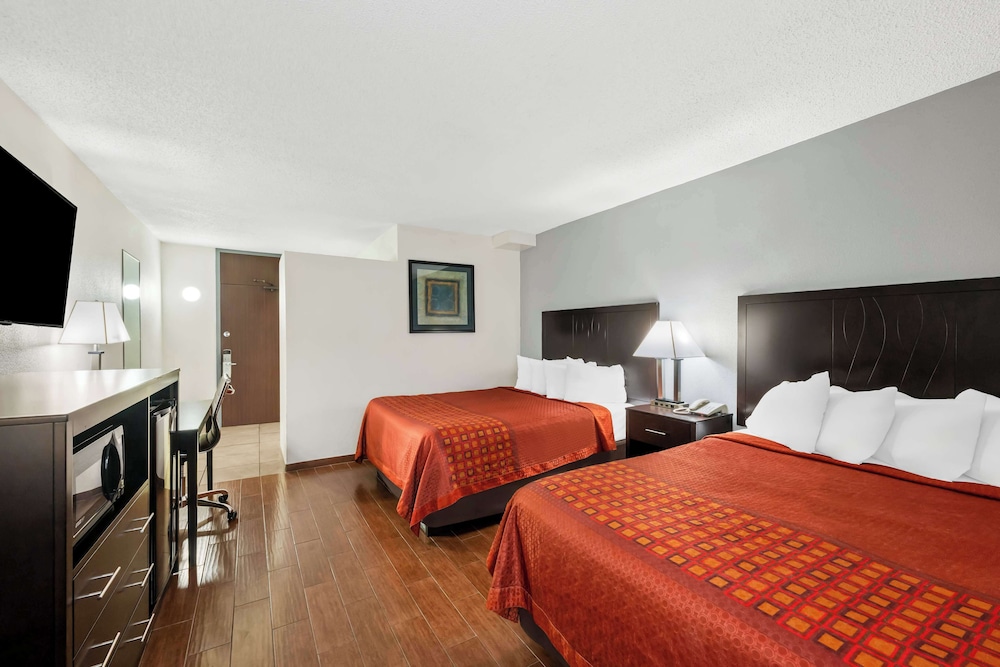 SureStay Plus Hotel by Best Western Lubbock Medical Center - photo 30