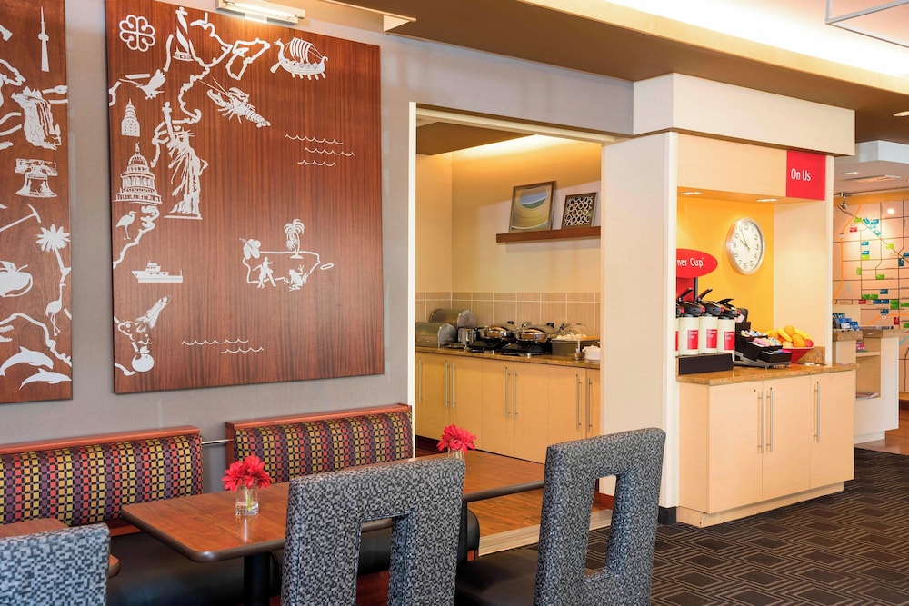 TownePlace Suites by Marriott Joliet South - photo 29