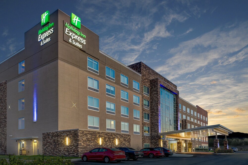 Holiday Inn Express & Suites Indianapolis NE Noblesville by IHG — hotel in Noblesville