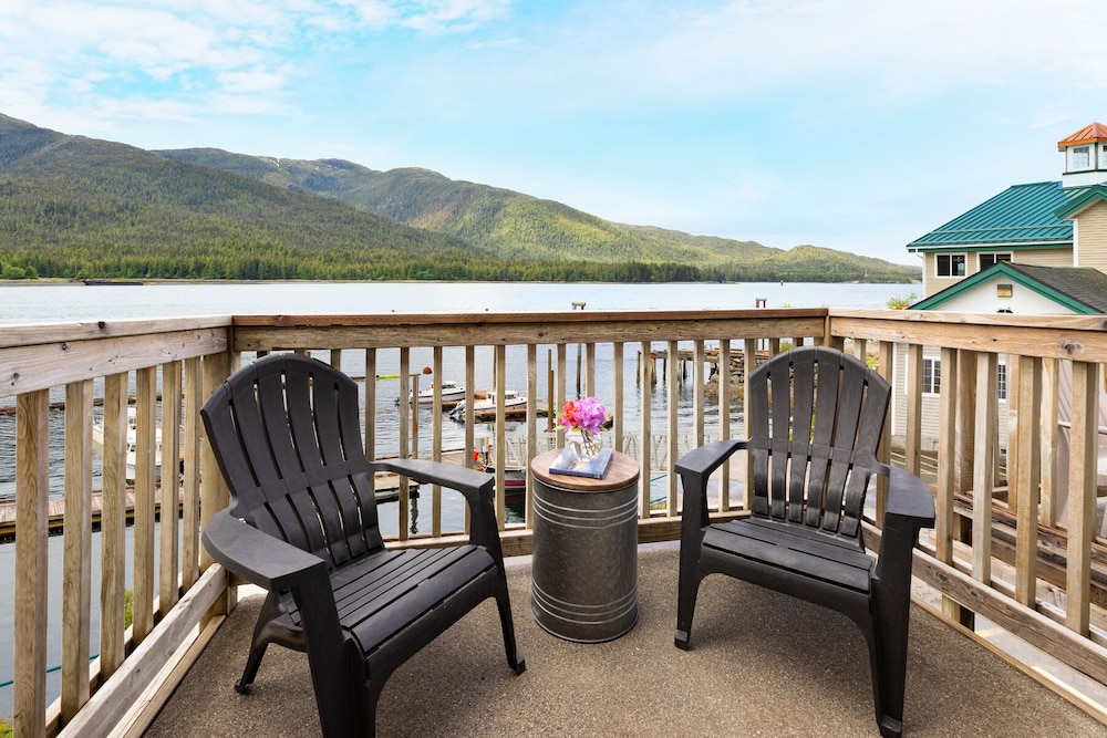 The Ketch Inn and Marina - photo 17