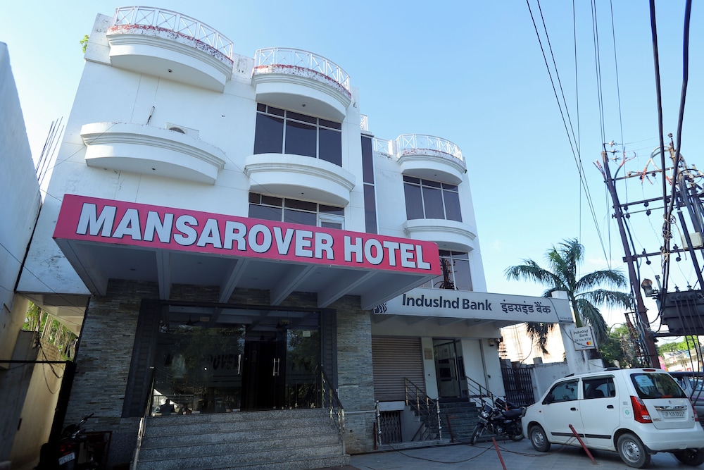 Mansarover Hotel & Banquets - carbon neutral hotel in Bareilly