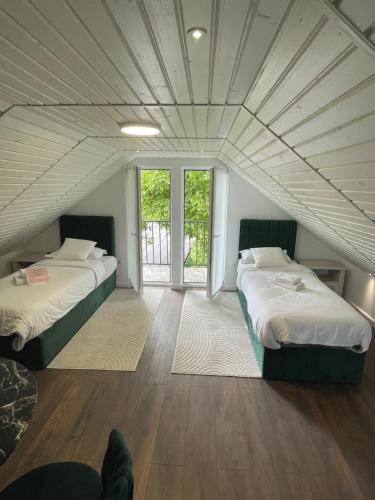 Casa Luca Ama Bran — 4-Star Luxury Hotel in Bran, Romania