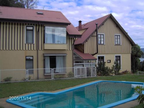 Hotel El Castillo Niebla in Valdivia, Chile