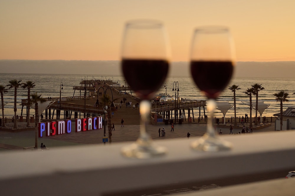 Inn at the Pier Pismo Beach Curio Collection by Hilton - photo 80