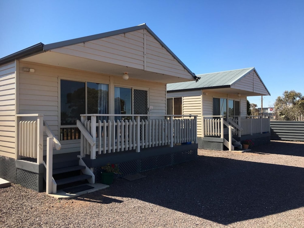 Airport Whyalla Motel — hotel near Whyalla Airport