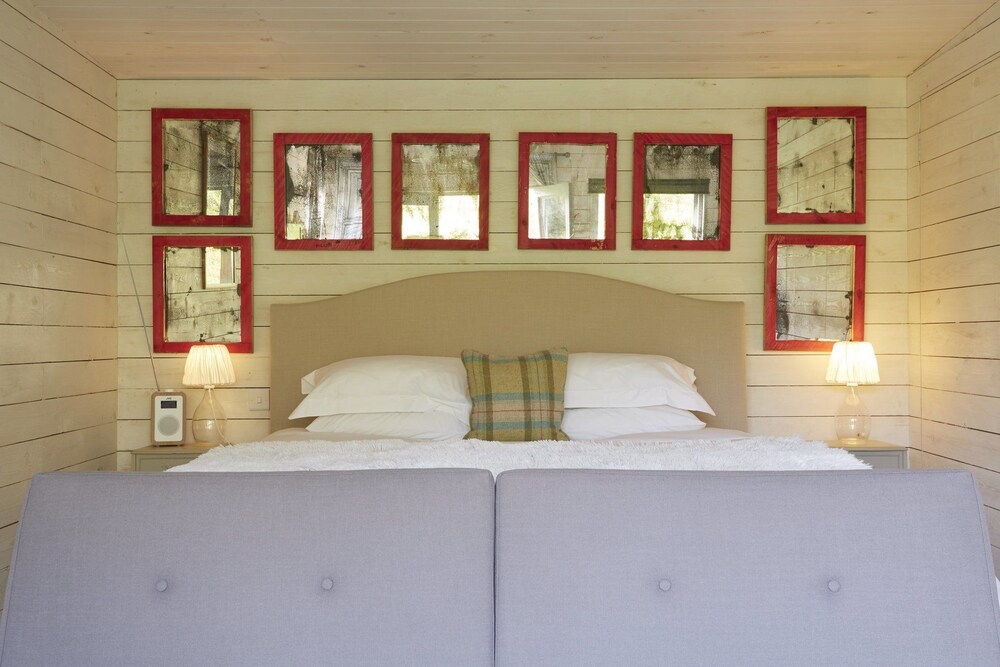 The Wheatsheaf Combe Hay — 4-Star Luxury Hotel in Bath, United Kingdom