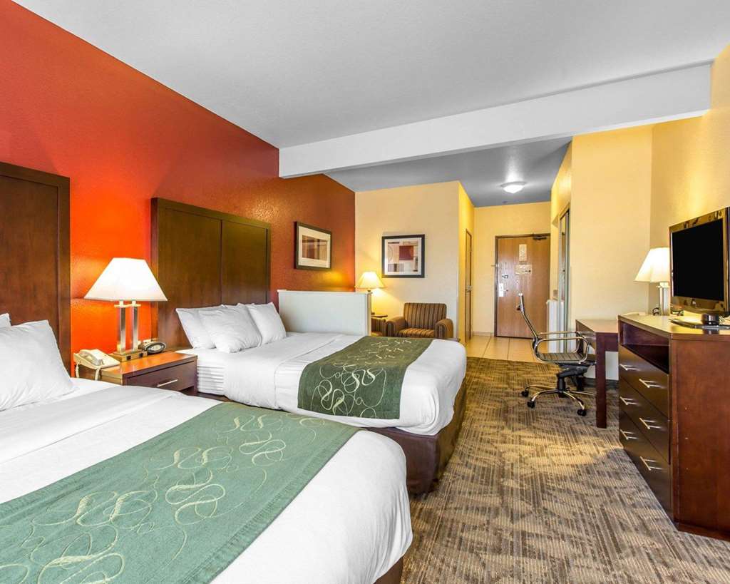 Comfort Suites Palm Desert I 10 - photo 18