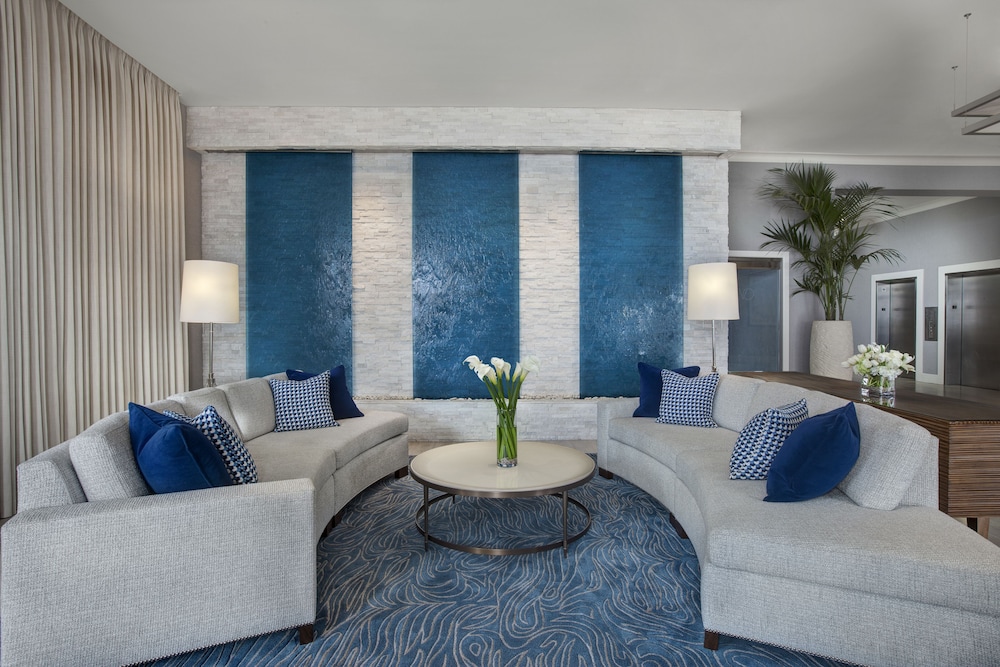 Ocean View Hotel - photo 15