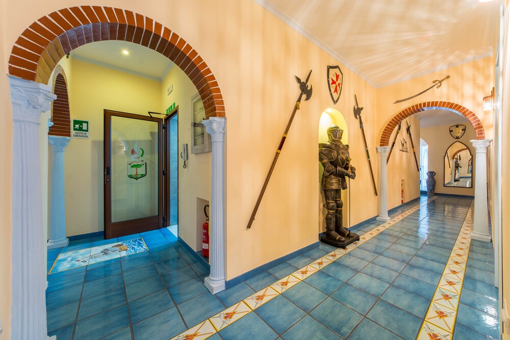 Albergo Riviera — hotel in Maiori