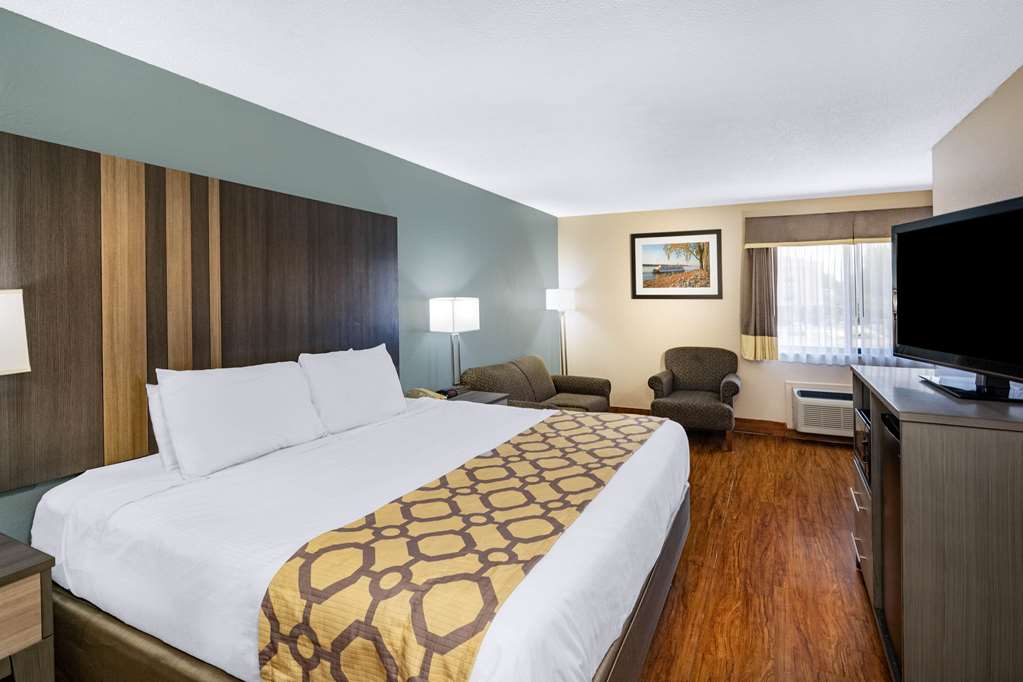 Baymont by Wyndham Tupelo - photo 11
