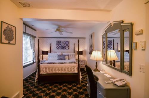 Campbell House Inn - photo 23