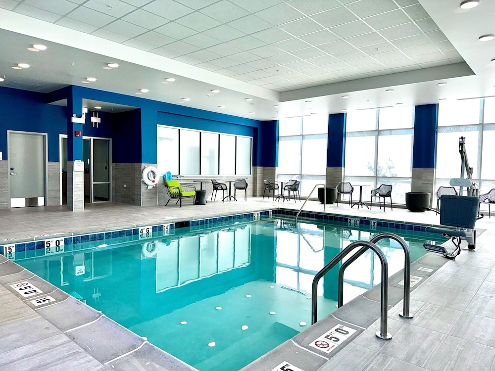 Hampton Inn & Suites by Hilton Chicago Medical District UIC - photo 38
