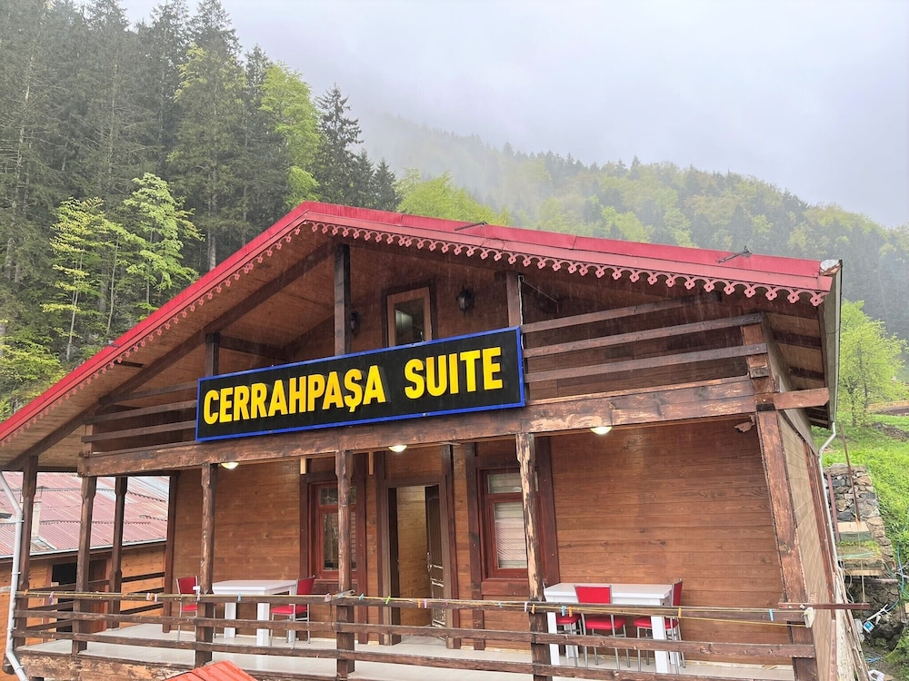 Uzungol Cerrahpasa Suites in Caykara, Turkey