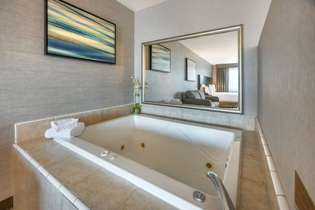 Best Western Plus North Las Vegas Inn & Suites - photo 25