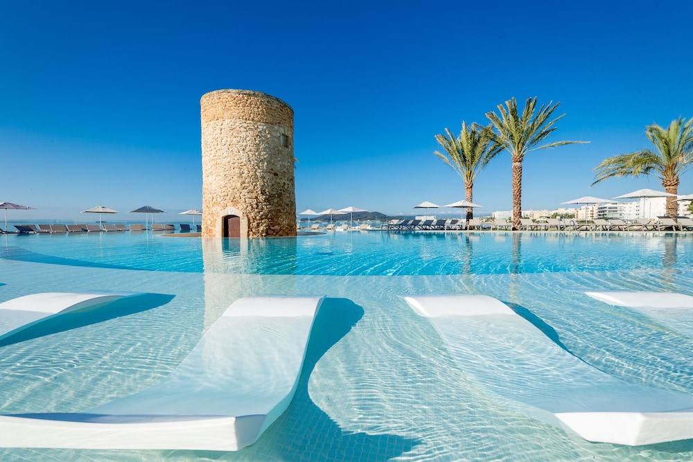 Hotel Torre Del Mar — hotel in Ibiza