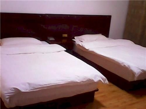 College Inn Motel - photo 3