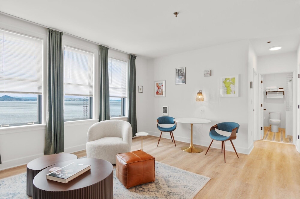 Norblad Hotel - photo 78
