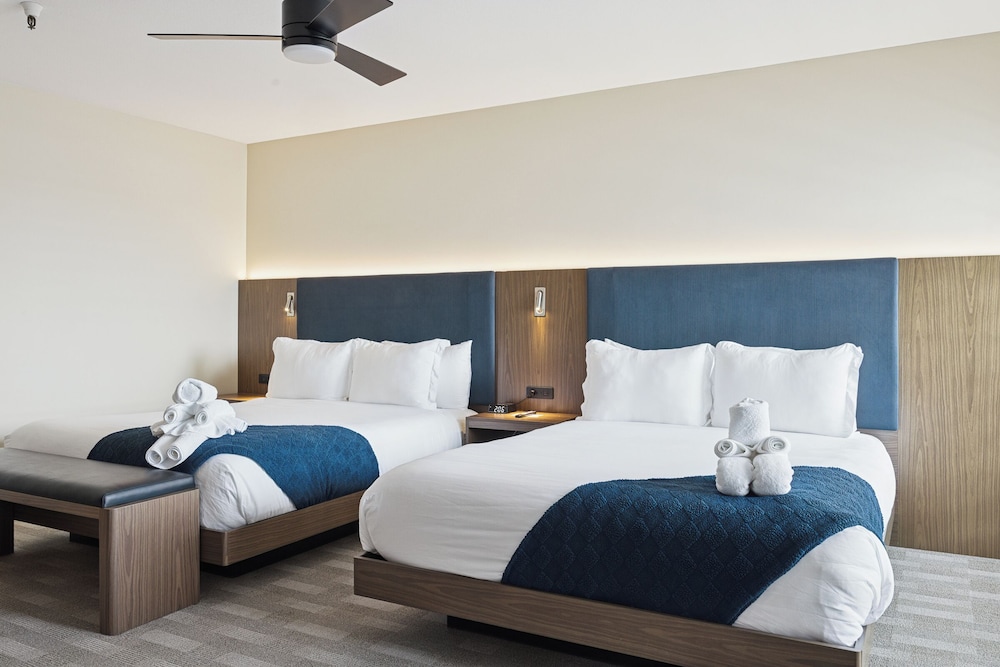 456 Embarcadero Inn & Suites - photo 29