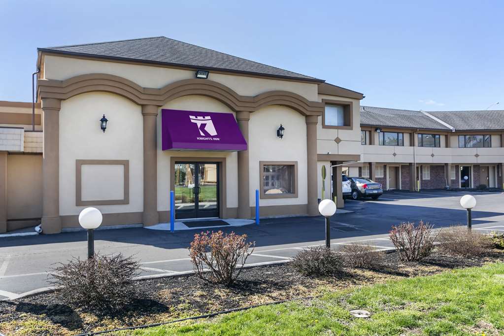 Rodeway Inn Bristol near Sesame Place - photo 2