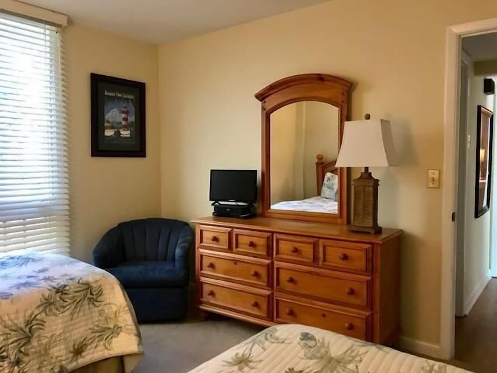 873 Ketch Court at the Sea Pines Resort - photo 3