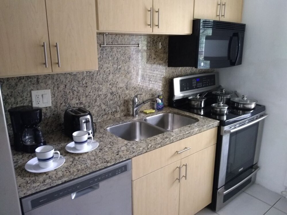 925 Ocean Resort - photo 22