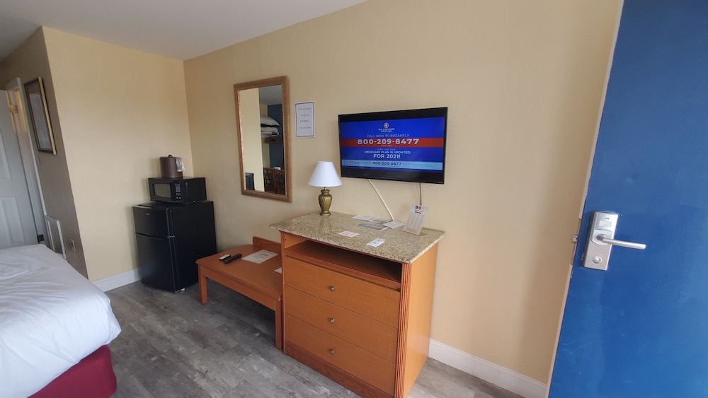 Sandbox Motel - photo 11