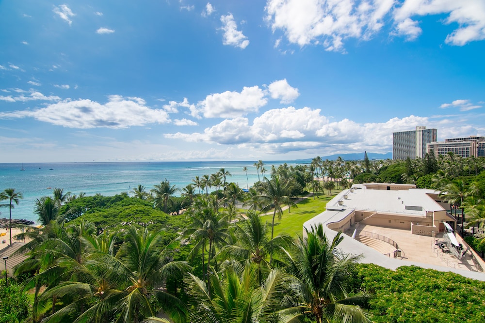 Waikiki Shore By Outrigger - photo 141
