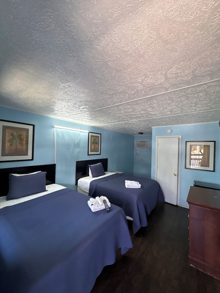 Cmi Hotel 1935 - photo 16