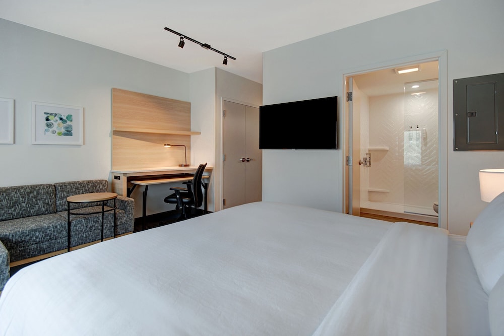 TownePlace Suites by Marriott Cincinnati Airport South - photo 9