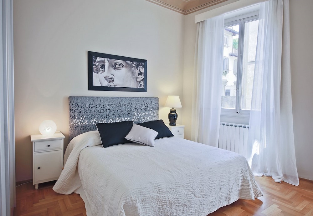 Ghibellina 96 — 4-Star Luxury Hotel in Florence, Italy