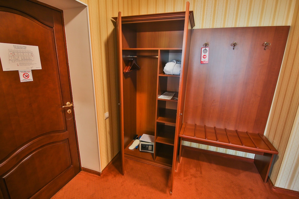 Hotel Ukraina — Cherkasy — photo 5