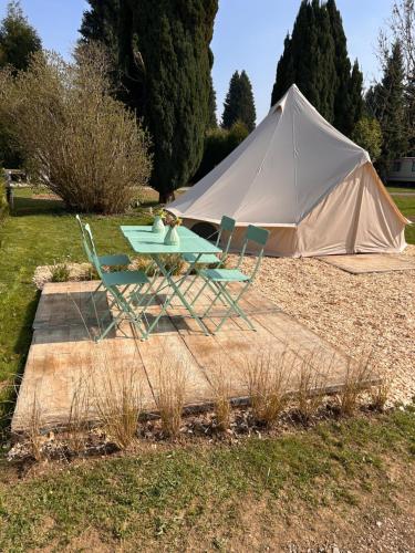 Glamping Les Arpents Verts — hotel in Yvoir