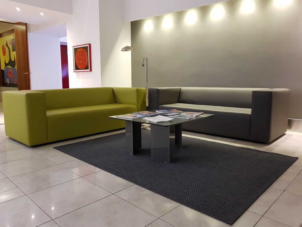 Hotel Artemide — 4-Star Luxury Hotel in Aversa, Italy