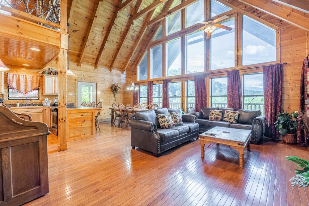 Rockytop Hideaway in Townsend, United States